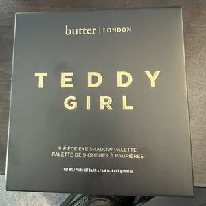 Teddy Girl Eyeshadow Palette
